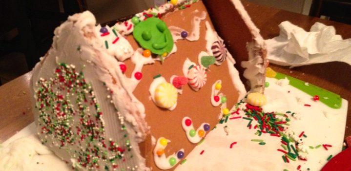 The “Do’s & Don’ts” of Gingerbread Houses